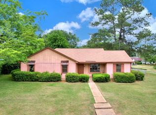 162 Seminole Ave, Leesburg, GA 31763