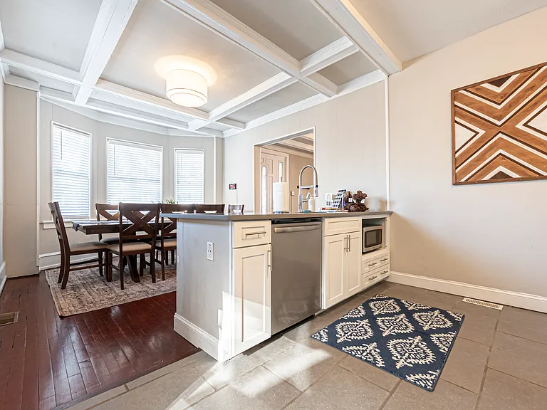 40 S Bartram Ave — Photo 9