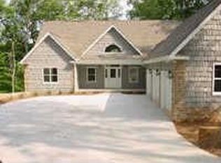 306 Coves End Point, Seneca, SC 29678