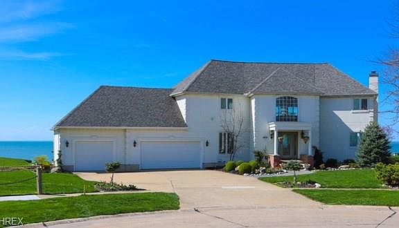 3rd image of 4210 Menlo Park Ln