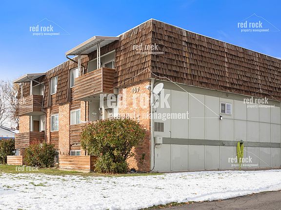 2nd image of 107 E Hattie Ave #1