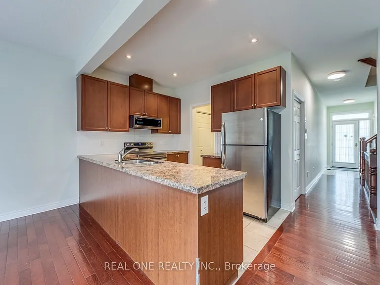 2319 Stone Glen Cres — Photo 12