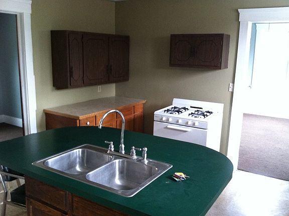 2nd image of 5810 Denison Ave