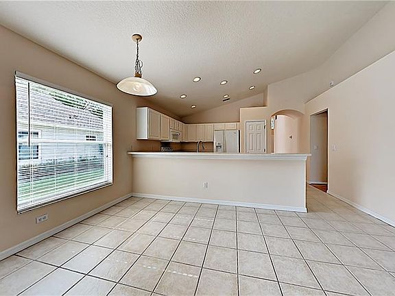 5th image of 2700 Bellewater Pl