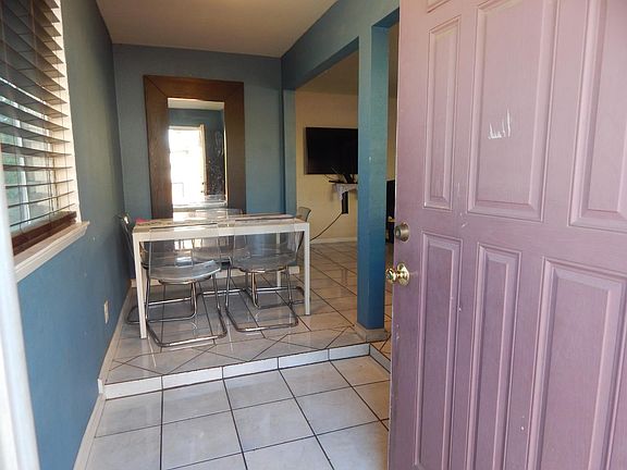 4th image of 1187 Peach Ct