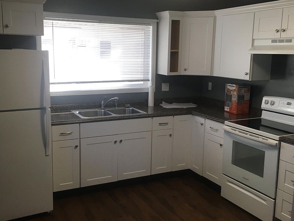 1st image of 907 Kendall Dr