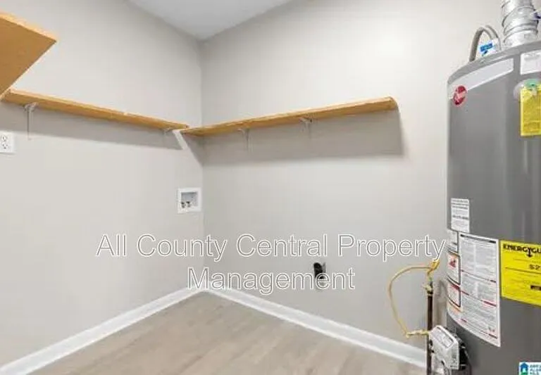 1232 Frisco St — Photo 8