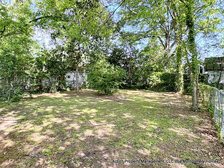 1918 Norman Bridge Ct — Photo 2