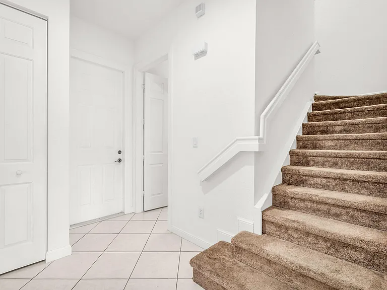 669 Pacific Grove Dr #2 — Photo 5