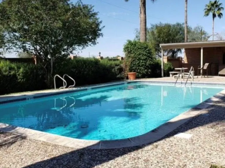 2700 Parker Ln — Photo 11