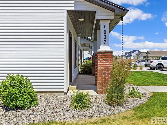 4th image of 1027 Jaylee Dr #2