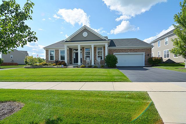 1st image of 272 Sonora Dr