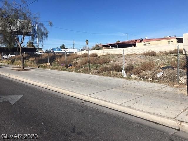 1st image of 2413 Pardee Pl