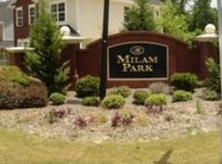8395 Milam Loop, Fairburn, GA 30213