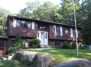 78 Franklin Rd, Coventry, RI 02816