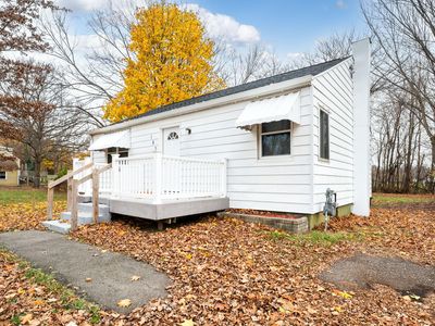 183 Elmside Rd, Benton Harbor, MI, 49022