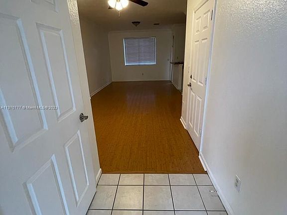 4th image of 2020 Freeport Ln #2020