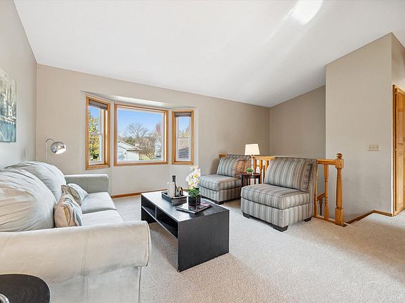 5th image of 8541 Chanhassen Hills Dr S