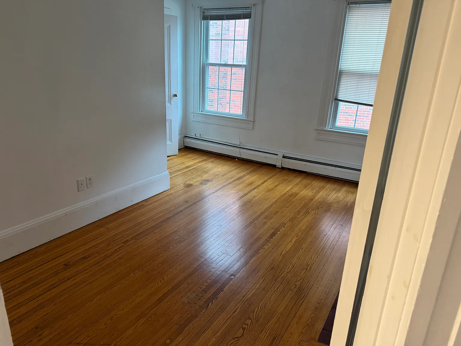 1 bed, 800 sqft, $1,295 — Photo 4