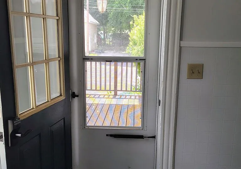 50 Franklin St #1 — Photo 9
