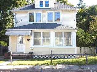 13 Maryland Ave, Glen Cove, NY 11542
