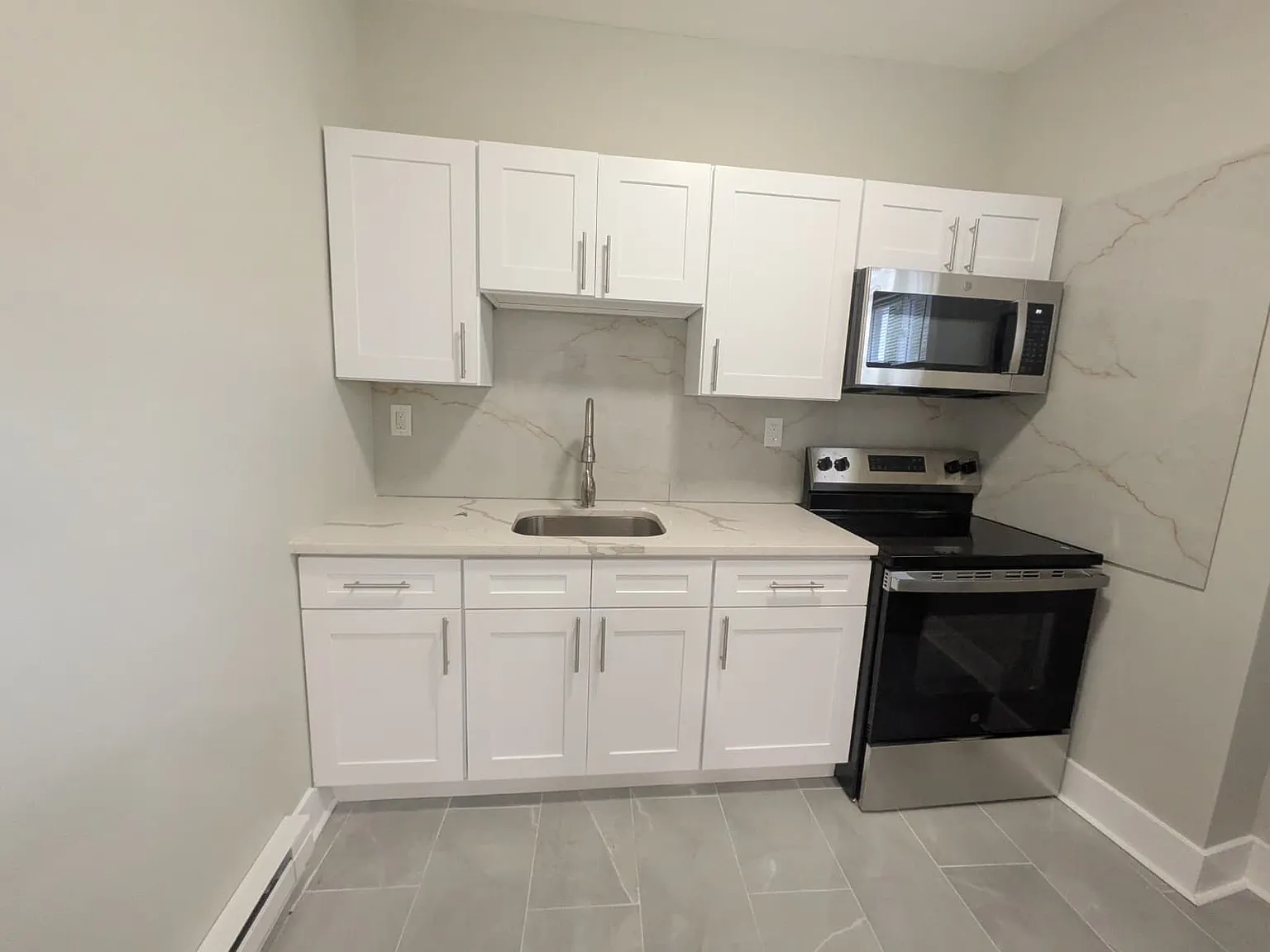 2 bed, $1,725 — Photo 3