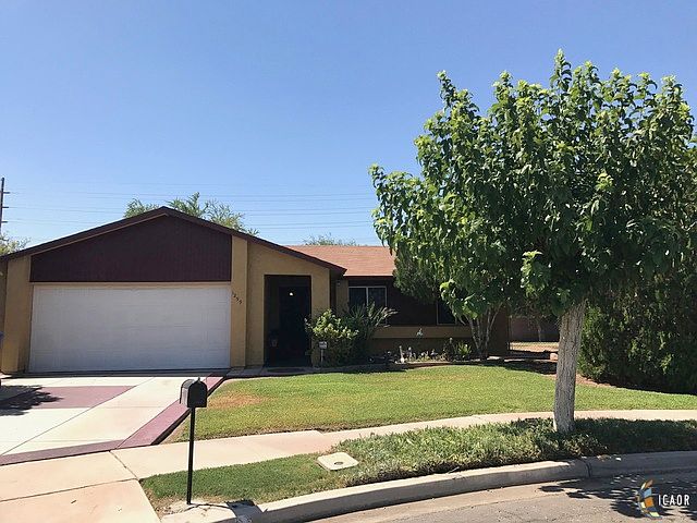 1st image of 1299 Stacey Ave