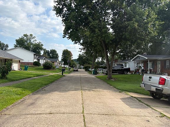 4th image of 5325 Pamela Cir