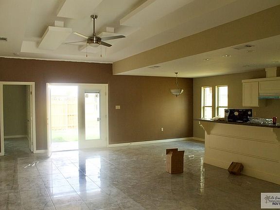 3rd image of 3755 Remata Dr