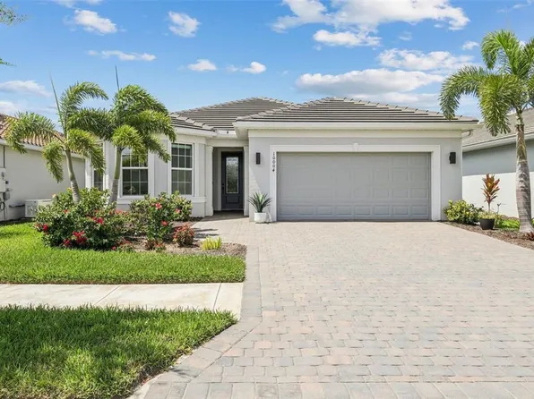 10004 Coral Shore Dr, Englewood, FL 34223