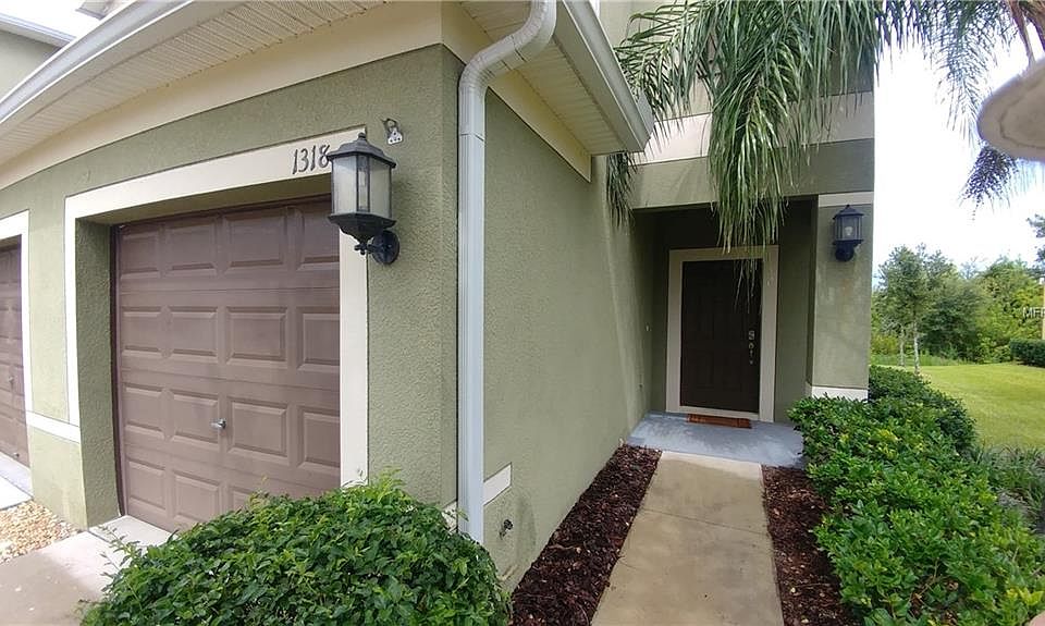1st image of 1318 Ballard Green Pl