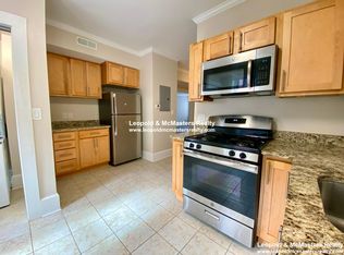10 Short St #4D, Brookline, MA 02446
