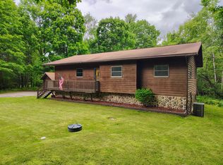 7178 Woodcrest Dr, Rhinelander, WI 54501