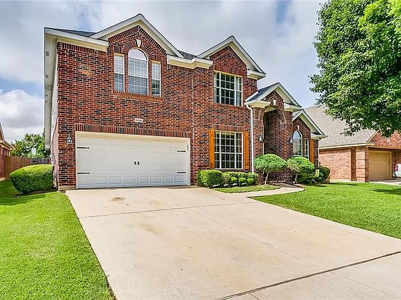 2nd image of 4509 Stone Mountain Dr