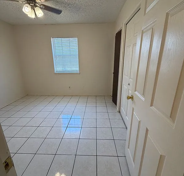 2605 Springfield Ave #4 — Photo 7