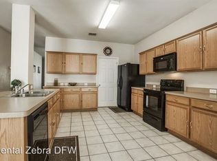 518 Inspiration Dr, Lancaster, TX 75146