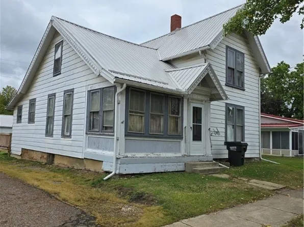 64 N Main St, West Salem, OH 44287