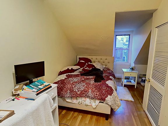 5th image of 216 Freeman St #2A