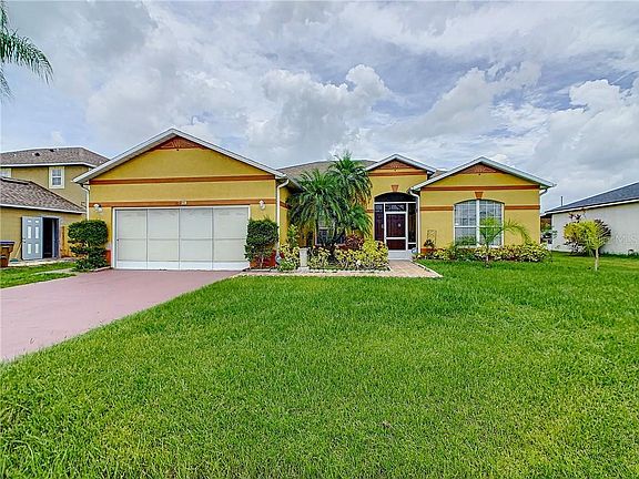 2nd image of 303 Alegriano Ct