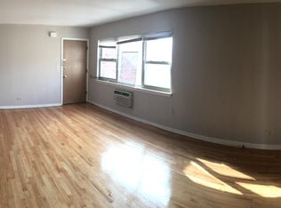 4924 Mulford St APT 3W, Skokie, IL 60077