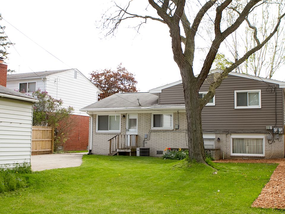 2nd image of 3112 Ferncliff Ave