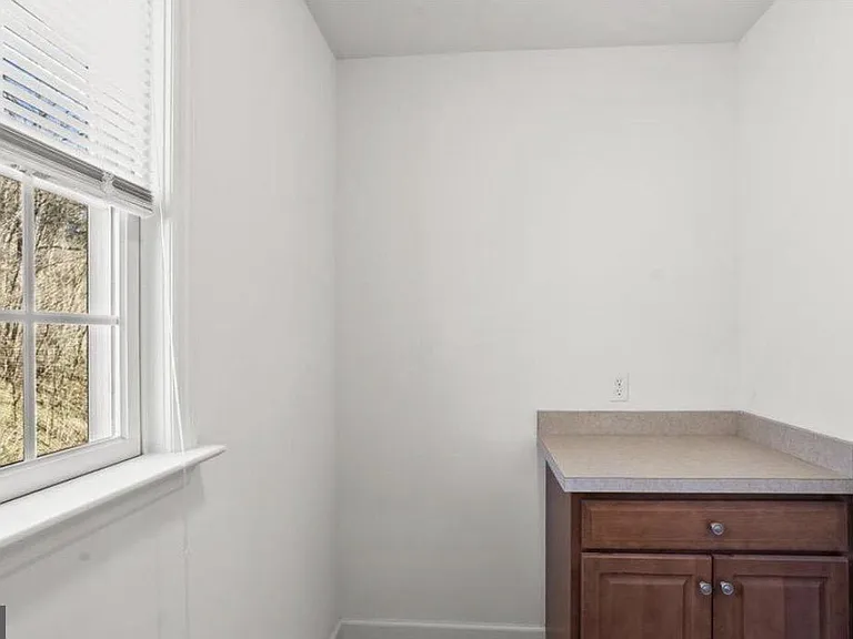 10 Lenox Ct — Photo 27