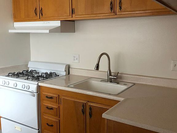 4th image of 211 S Melrose St Unit C