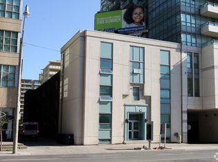 196 Eglinton Ave E, Toronto, ON