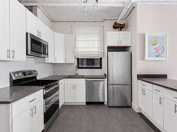 3rd image of 241 Lafayette St APT 3