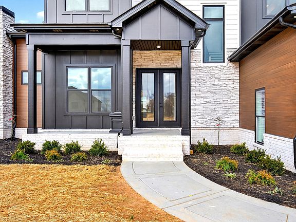 3rd image of 4 Pace Rd Lot 4