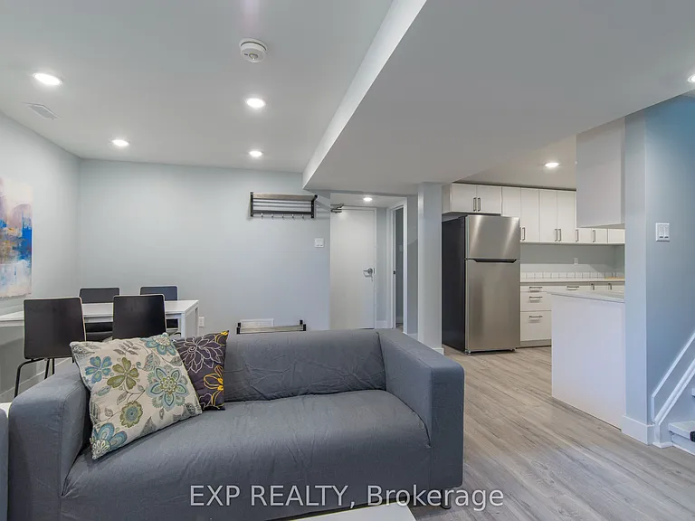 1057 Falaise Rd — Photo 3