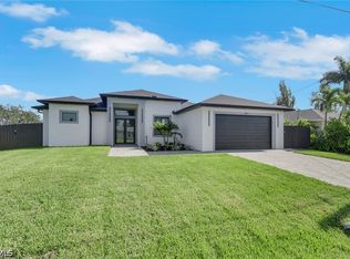 407 SE 16th St, Cape Coral, FL 33990