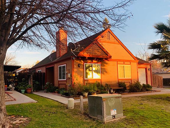2nd image of 4570 Underwood Way