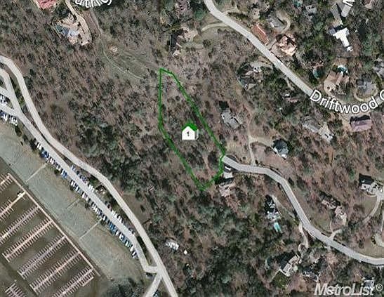 5th image of 1910 Vista Mar Dr
